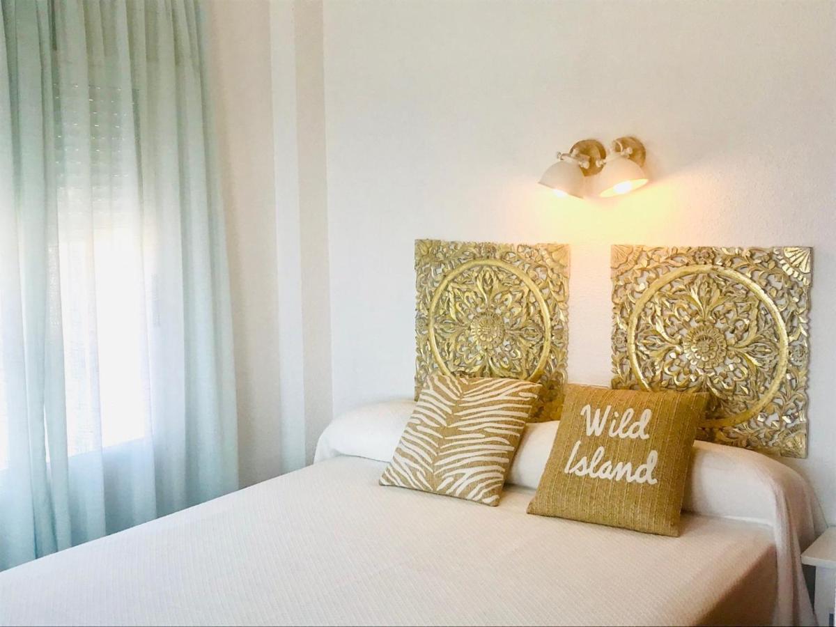 Apartamentos Ulia Benidorm Dış mekan fotoğraf