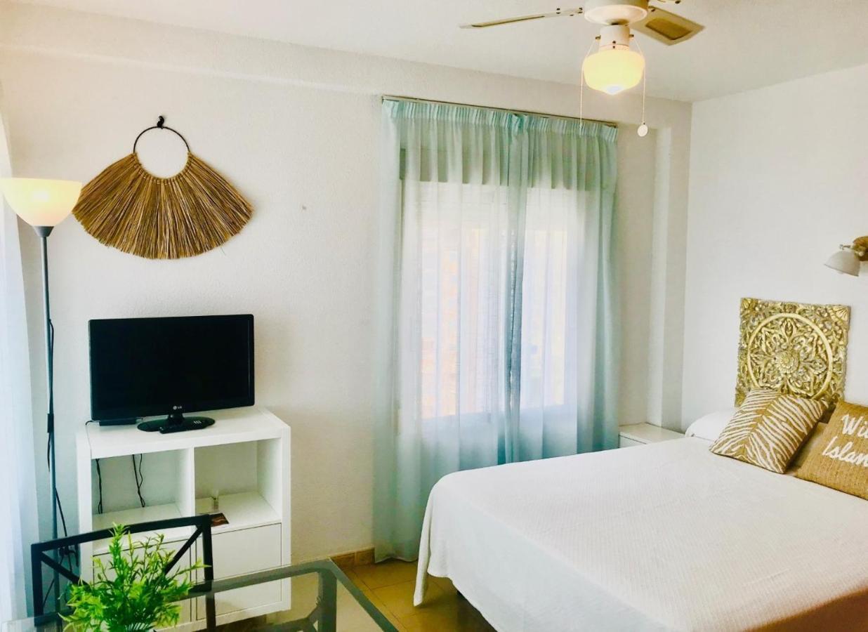 Apartamentos Ulia Benidorm Dış mekan fotoğraf